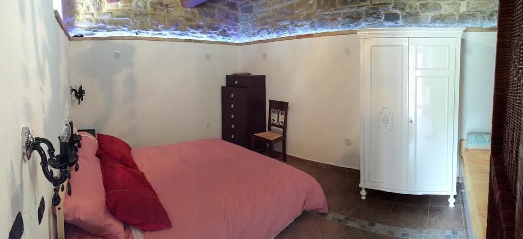 Agriturismo Cailuca Pietralunga  Habitación foto